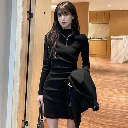 德绒连衣裙女秋冬季新款配大衣修身性感包臀裙半高领内搭打底短裙