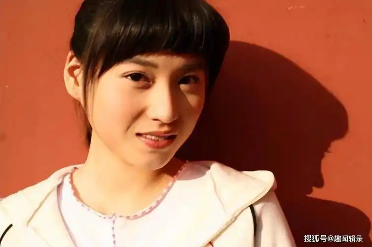 时隔20年后,再看杨紫和宁丹琳的境遇,才发现人生差距一目了然!