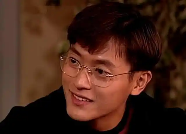 曾是tvb当红小生,与滕丽名拍拖9年分手,如今发福认不出_魏骏杰