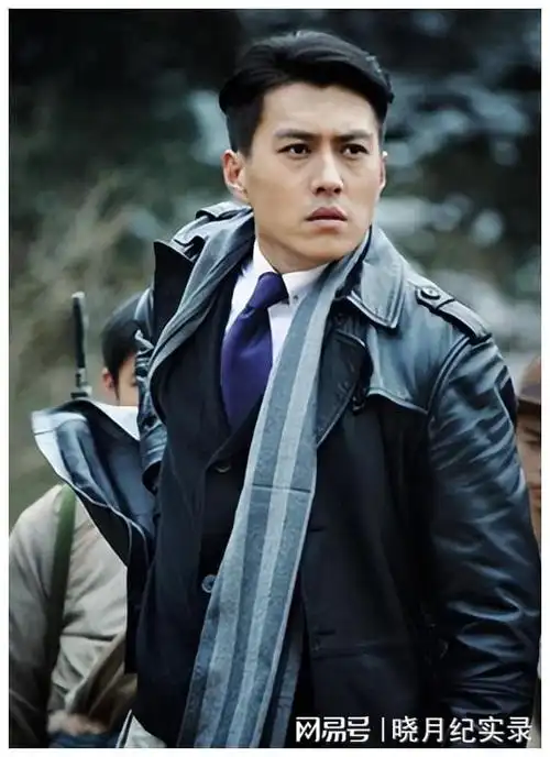 明明演技烂,却被吹上天的四位老戏骨,网友:只长年纪不长演技|靳东