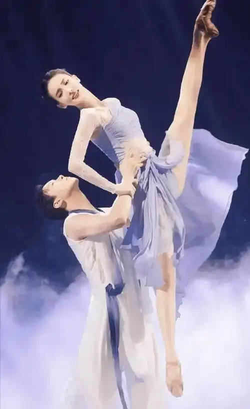 童谣李沁金晨为何能霸占荧屏她们靠什么演上的女一号