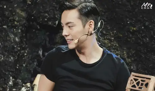 陈伟霆# 140829 我们都爱笑录制