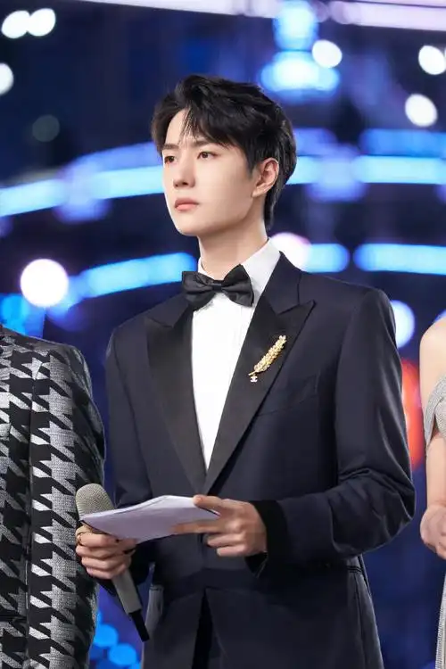 王一博##王一博我的世界守则##王一博有翡##王一博京剧扮相唱长坂坡