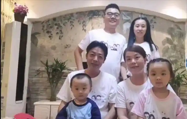 姚策被安宁疗护,郭威陷于两难:"错换人生28年事件"难有赢家_家庭_母亲