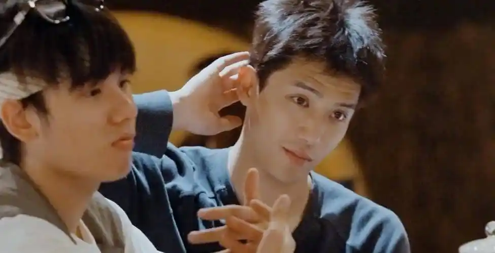 抖机灵,左右逢源,一场旅行综艺,把胡先煦的心眼展现得淋漓尽致_王安宇