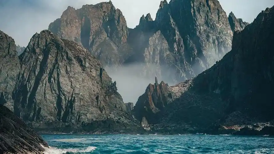 高清壁纸给大家,山水 美景带给您超愉悦的享受,需要风景大图或者自然