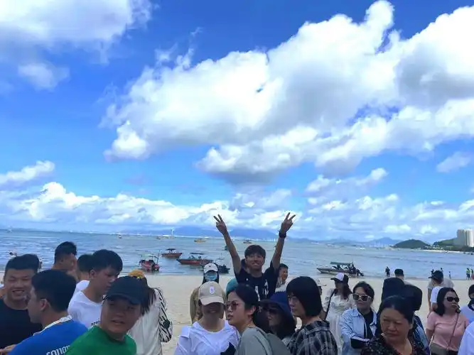 我跟好朋友去海边玩了 18