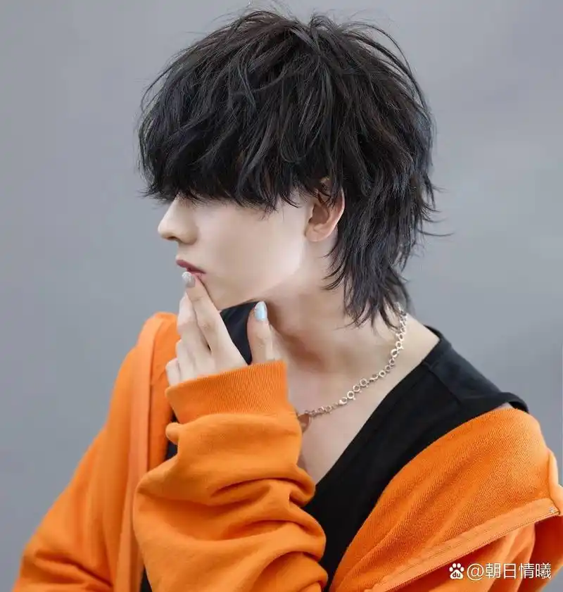 这样的男士狼尾鲻鱼头真的太帅啦 昆明烫发