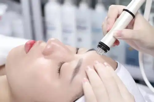 1. 小气泡清洁原理是什么?