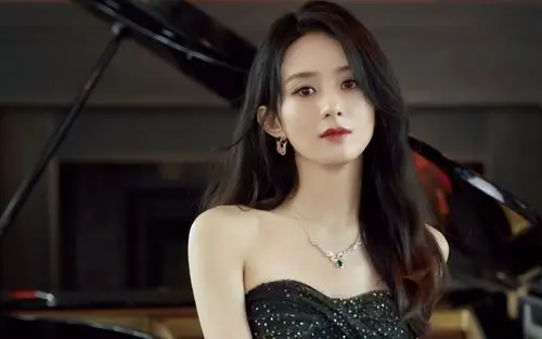 赵丽颖优雅性感写真图片-美女壁纸-高清美女图片-娟娟壁纸