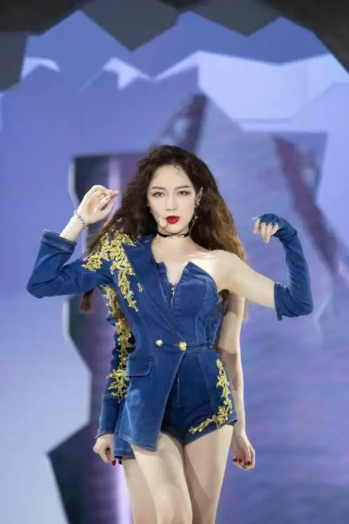 复活赛中成功逆袭孟佳同情票也是一种鼓励