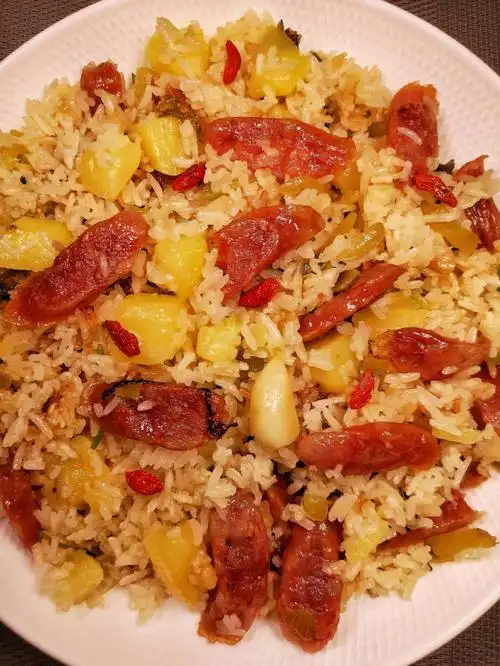 ‼️香肠土豆闷饭简直是个回忆杀,香到不行