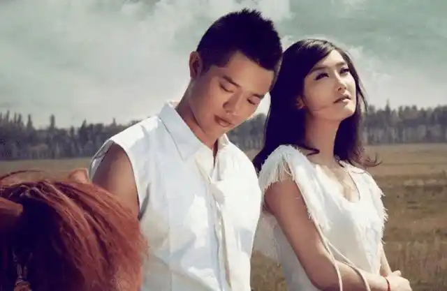 凤凰传奇成立14周年,利益分成比例被曝,网友:怪不得做不了夫妻-华声网