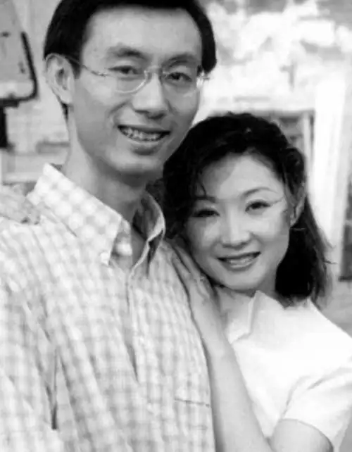 张译的两任老婆都是谁 -百科叔叔