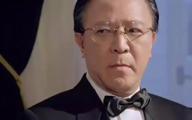 赌神:黎明饰演的少年赌神,好一个风度翩翩美少年啊