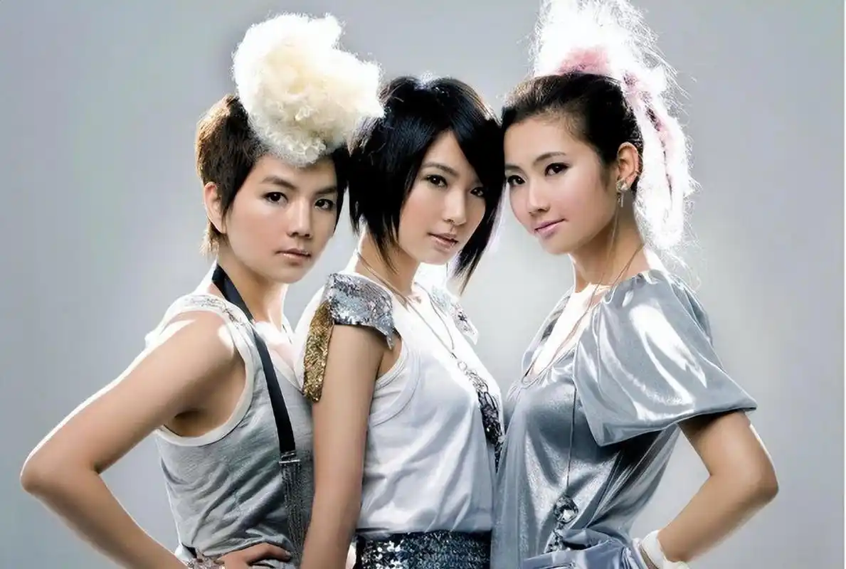 田馥甄面临争议,但近期消息较少.