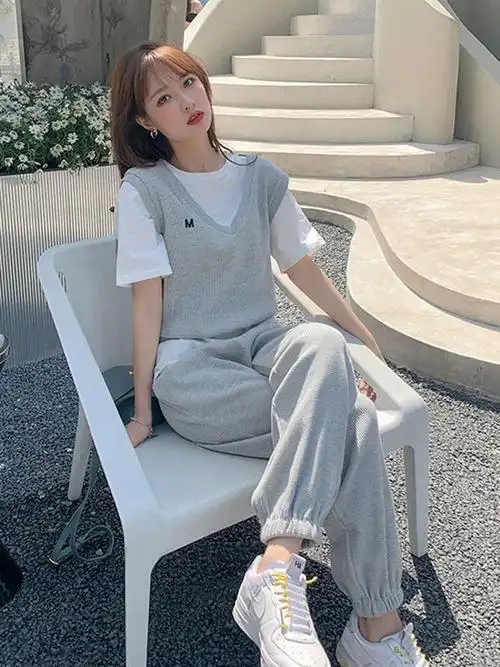 时尚气质女三件套2021年新款夏季小个子休闲洋气减龄显瘦运动套装