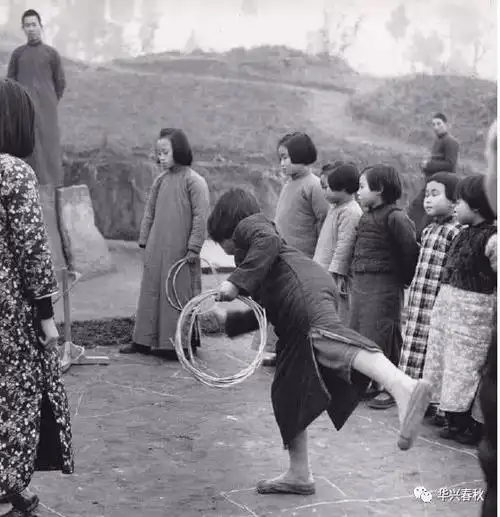 民国掠影:残酷战争下,孩子们纯真的面庞