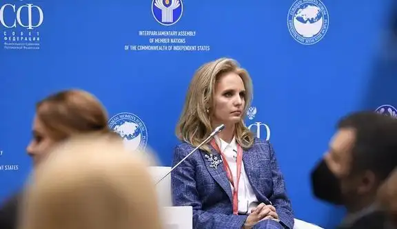 普京大女儿玛丽娅·沃龙佐娃:气质不输伊万卡,为何被深藏30年?