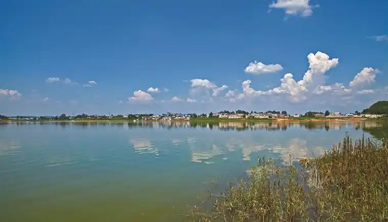 黄陂月亮湖生态景区