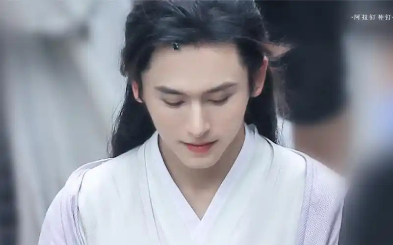 多情的眼清冷的脸老婆的美貌每天都让我震撼山河令周子舒