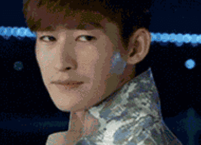 其次张翰真的很有钱,都怪以前妹子忽略了他,讲了几次鹿晗都没说他.