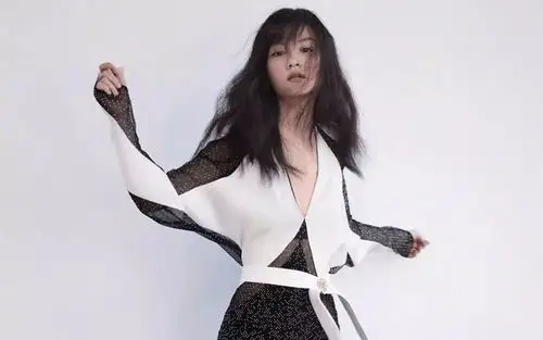 女演员春夏写真壁纸