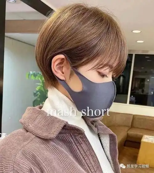 女儿童短发发型图片 七款超萌的女宝宝短发(圆脸儿童发型女孩短发)