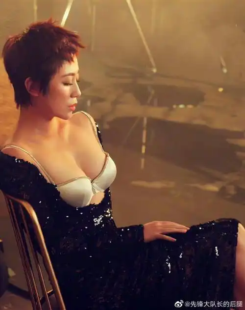 马丽早期写真照