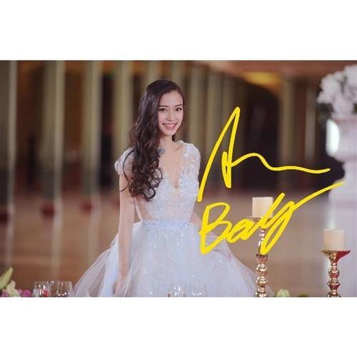 6寸杨颖亲笔签名照片新款热门宣传照签名照19号