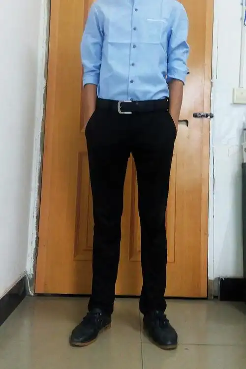 然后就是各种上身图了,快来看我男票帅照(切)[吐舌]全身照