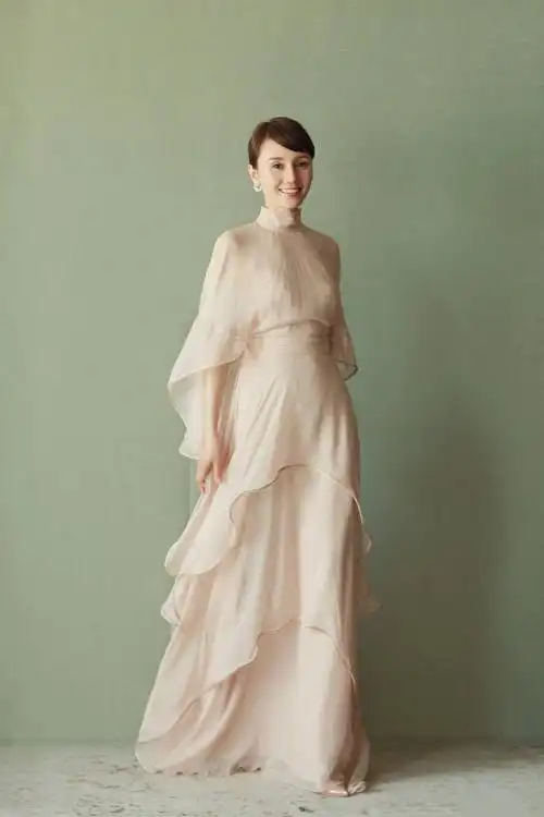 简介:袁泉北京国际电影节温婉写真图片,分享一组袁泉图片给大家,图中