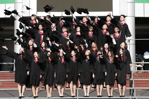 珠海无限蚂蚁毕业照拍摄,站架出租,学士服出租