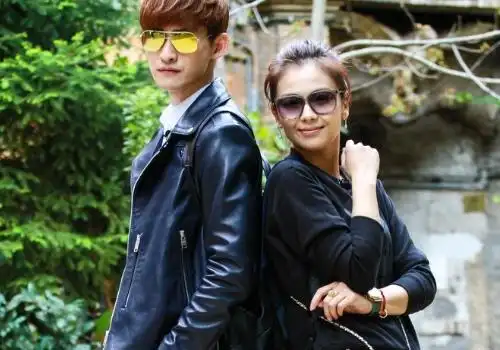 刘涛问张翰索要礼物,他的回答让人出乎意料,cp粉的希望来了