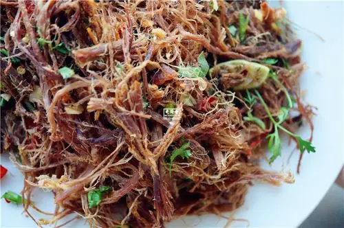 南拾| 西双版纳手撕干巴 宅人食堂梁一口傣家宴 每日现烤