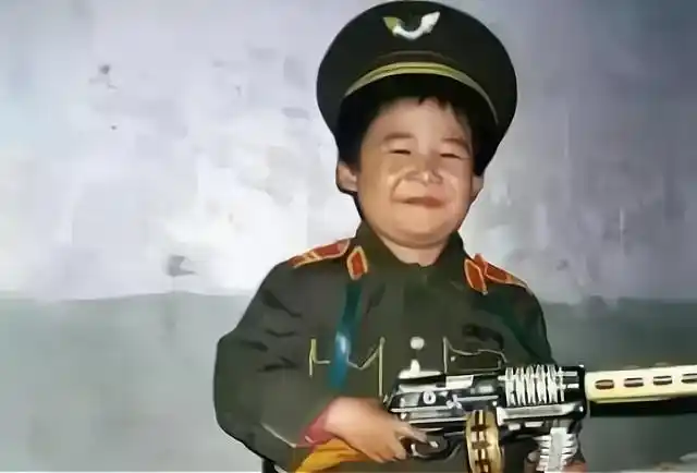 大张伟不止会写神曲他献给母亲的歌成了贾玲电影的片尾曲