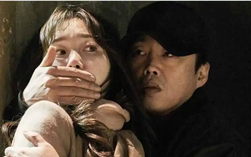 韩国高分伦理《记得我》女老师喝了男生送的奶茶 结局让人痛心