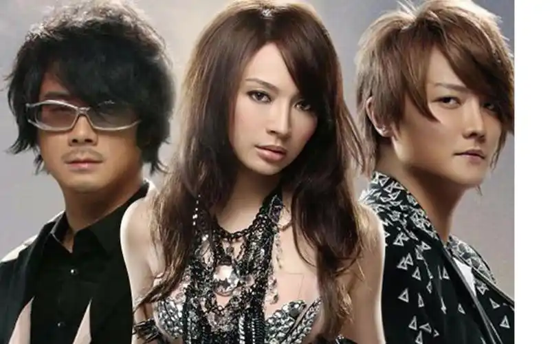 你的微笑-f.i.r.飞儿乐团