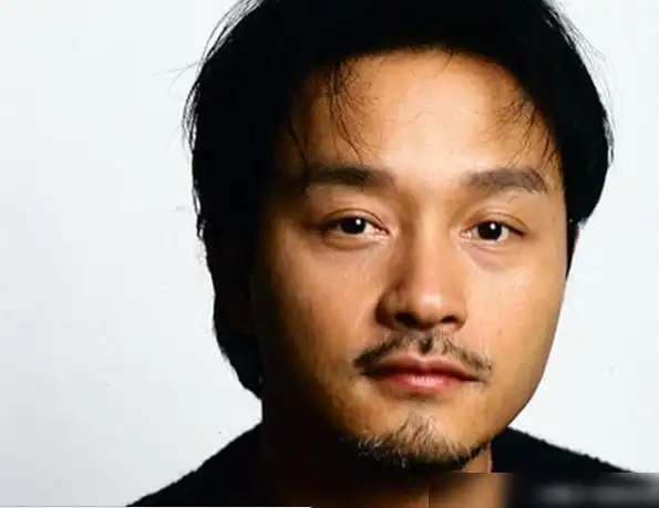 张国荣64岁冥寿前夕,摄影师晒出从未曝光的旧照,十分的珍贵|娱乐圈