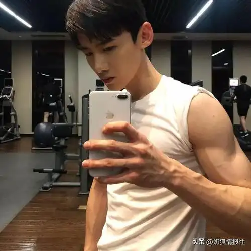 这些看着柔弱实则肌肉傍身的男女明星第一位惊掉下巴