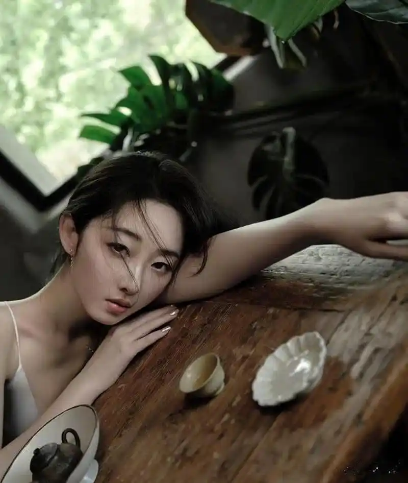 蒋梦婕满满的小妈感?