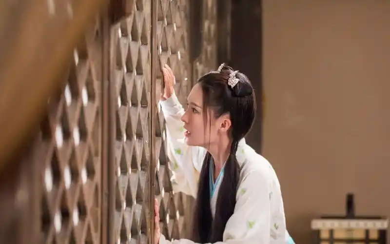 李沁《狼殿下》剧照图片壁纸