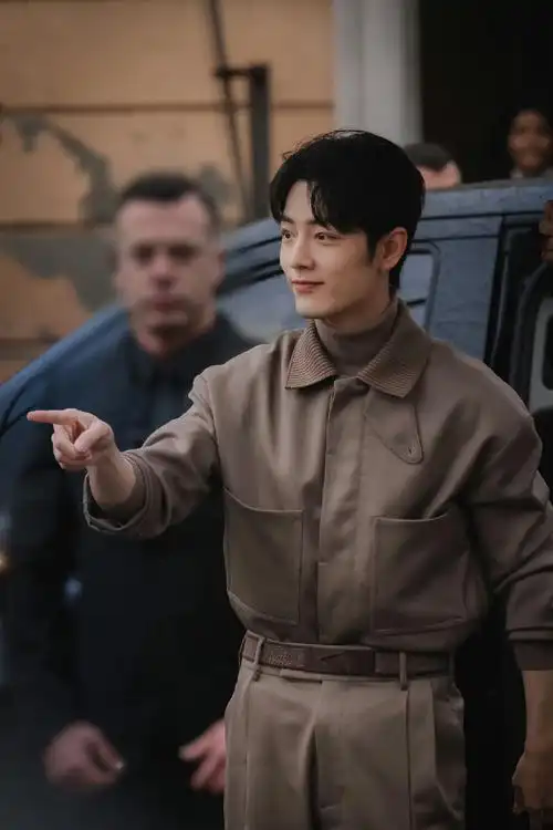 肖战米兰看秀登世趋第一##tods2024秋冬系列时装秀##肖战米兰时装