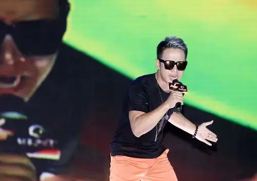 2016中国好声音河南省赛90后女孩黄秋婷夺冠