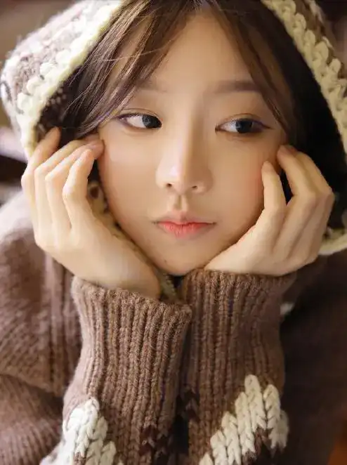 清纯美女真实 - 燕子图片网,一个充满欢乐的表情包,头像图片乐园