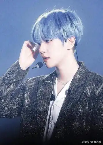 盘点蓝发的韩国男idol 边伯贤,金泰亨