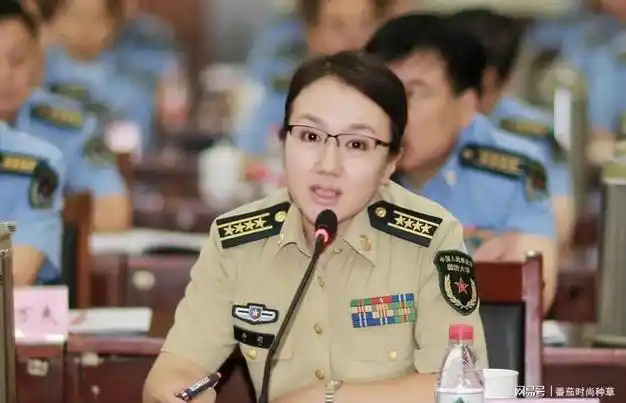 军事专家李莉是中国人民解放军国防大学教授