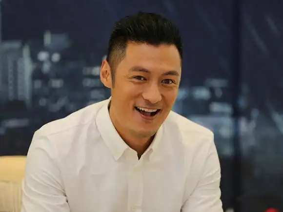 子弹头发型图片 论潮感我只服余文乐!