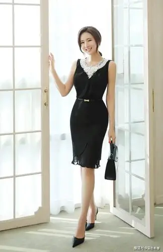 人像摄影中,拍摄全身照,一定要挺胸收腹吗?不同题材不同对待-搜狐大视