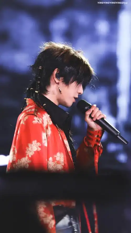 2023华晨宇火星演唱会##华晨宇2024向阳而生